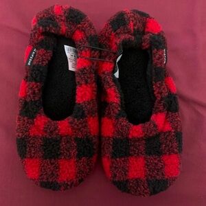 Ripzone indoor cozy slippers (Size: 8)